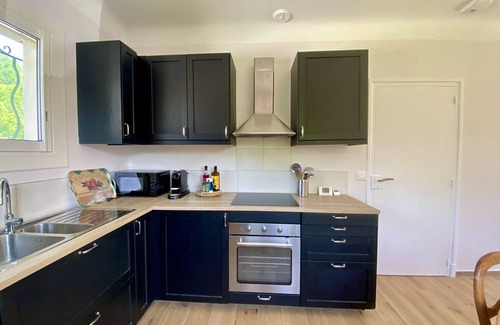 Cambo-les-Bains Casa | Casa renovada en Cambo, 2 hab, jardín, aparcamiento, WiFi