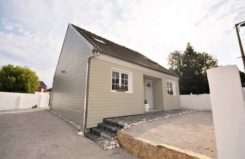 Le Crotoy Casa | Renovated house located 5 minutes from the beach and playground, close to shops.