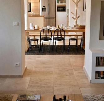 Dieulefit Casa | Renovated House Near Medieval Village Poët-Laval