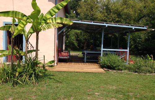 Magescq Villa | casa Landes reformado para convertirlo en un parque boisé.Roulotte dormitorio opcional.