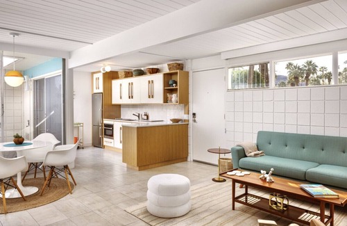 Twin Palms Apartamento | Renovated, luxe mid-century Ocotillo gem w/patio