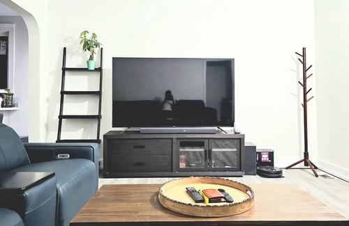 Grand Rapids Casa | Renovated Modern Downtown