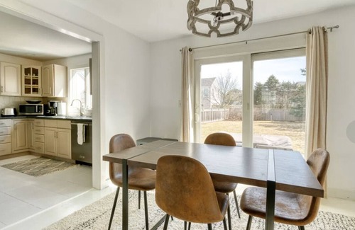 Naushop Casa | Renovated Naushop Home!