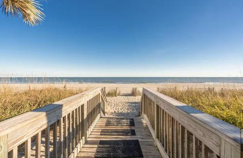 Myrtle Beach Apartamento | Renovated Oceanview King Unit 8th floor Landmark Resort