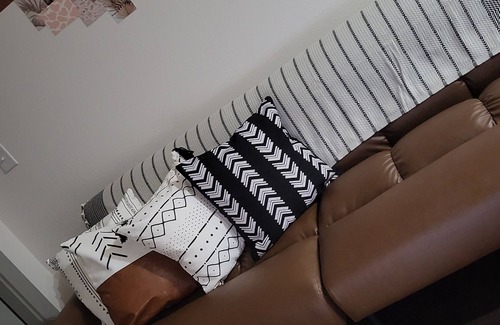 Crabtree Apartamento | Renovated penthouse studio apartment