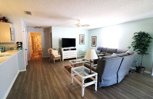 Santiago Casa | Renovated, Pet Friendly! LIVING IT UP IN THE VILLAGES!! 2bed, 1bath Furnished