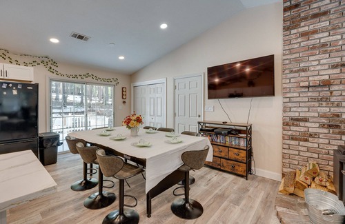 Croft Casa | Renovated Pioneer Home in Serene Wooded Setting!