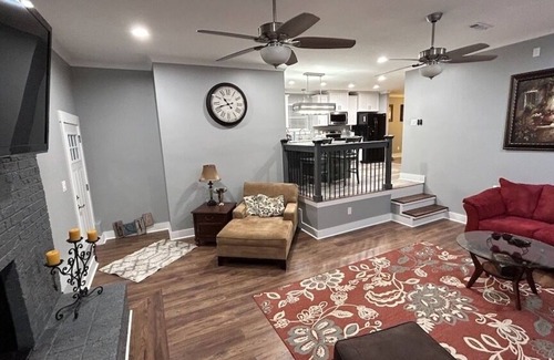 Hopewell Casa | Renovated ranch home, 1850 sf-15 mins to Whacker -25 mins to Chattanooga Airport