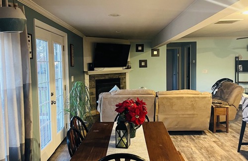 Chester Casa | Renovated Rancher on Kent Island near Chesapeake Bay Bridge
