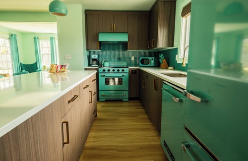 Fort Kent Mills Casa | Renovated Retro 3BR Getaway - Hot Tub & Trail Access
