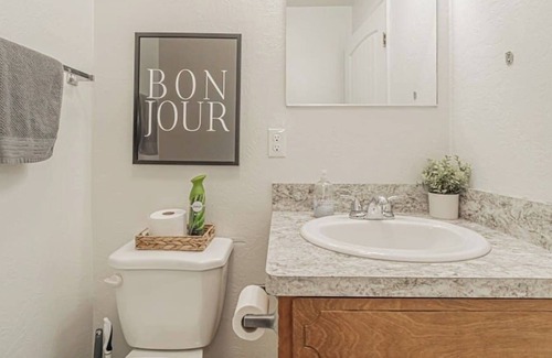 Rexburg Condominio | Renovated Rexburg home 85mins to Yellowstone!