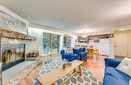 Bromley Mountain Apartamento | Renovated Ski-InandSki-Out Peru Condo at Bromley Mtn