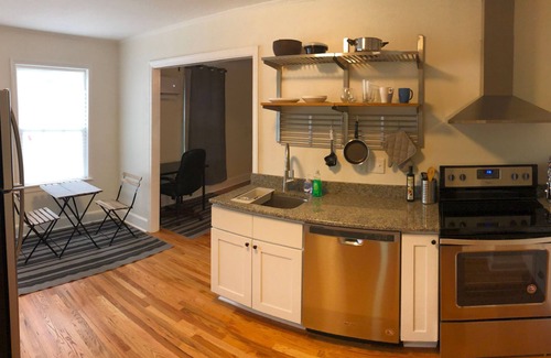 East Durham Apartamento | Renovated Space Close to Downtown - A