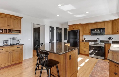 Canandaigua Casa | Renovated Spacious Canandaigua Lake House with Hot Tub and Sauna