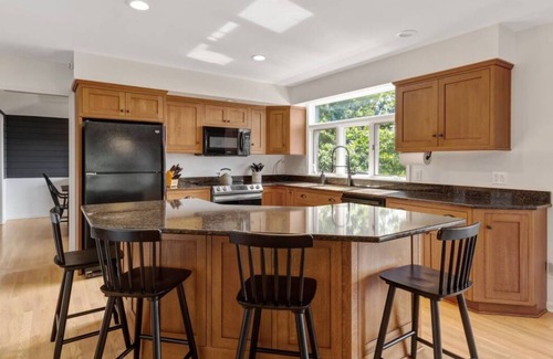 Canandaigua Casa | Renovated Spacious Canandaigua Lake House with Hot Tub and Sauna
