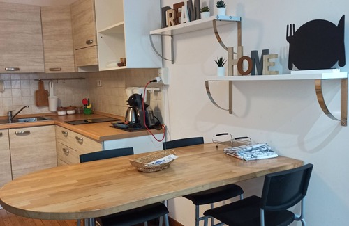 Savona Apartamento | Renovated studio apartment by the sea - Co-AAUT 9056-LT-0376