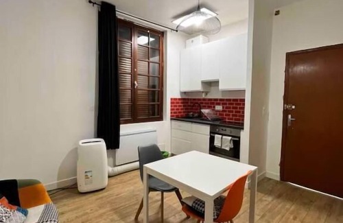 Barriere de Paris Apartamento | Renovated T2 - near metro and city center