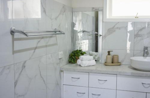 Werribee Casa | Renovated Three Bedroom House in Prime Werribee Location