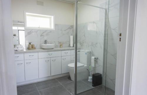Werribee Casa | Renovated Three Bedroom House in Prime Werribee Location