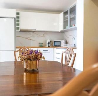 Santa Maria Maior Villa | Renovated Traditional House w 3BR & Outdoor Space