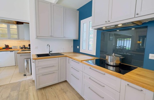 La Couarde-sur-Mer Casa | Renovated villa under the pines near the beach