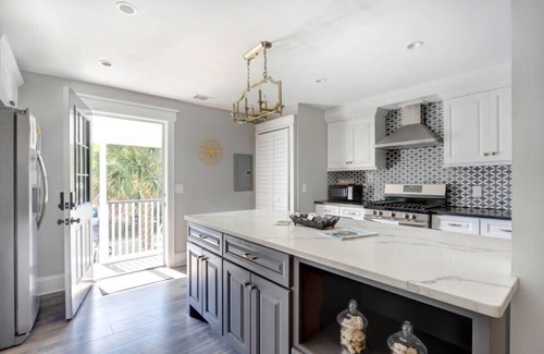 Savannah Victorian District Condominio | Renovated Victorian Condo Near Forsyth Park