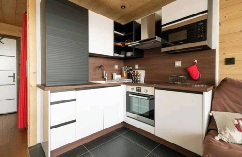 Les Carroz-d'Araches Apartamento | RENOVATED VILLAGE CENTER BRIGHT BALCONY MOUNTAIN VIEW