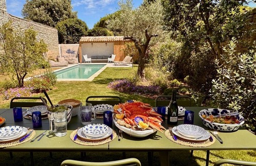 Ars-en-Re Casa | Renovated village houses designed like a hotel