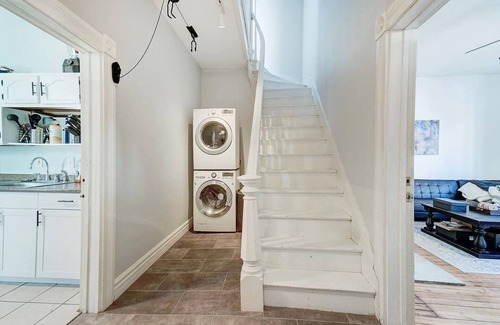 Columbia-Tusculum Apartamento | Renovated Vintage Chic Oasis - Urban Homestead, 8 Min Downtown Access!
