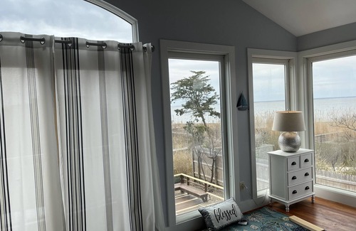 Ocean Beach Casa | Renovated w/hot tub great sunset view, 5 minute walk to beach