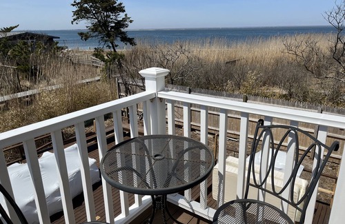 Ocean Beach Casa | Renovated w/hot tub great sunset view, 5 minute walk to beach
