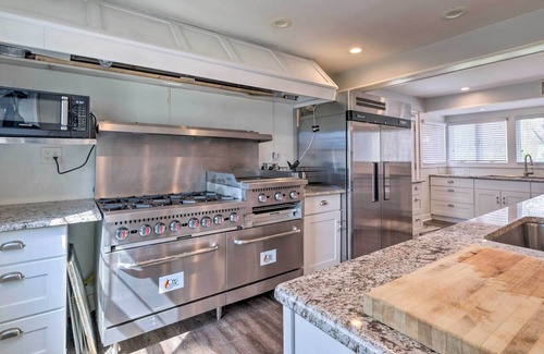 Deale Casa | Renovated Waterfront Estate w/ Dock & Views!