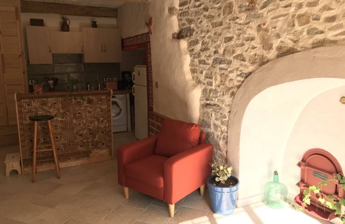 Villetritouls Cabaña | Renovated wine cellar and outbuilding in the heart of nature