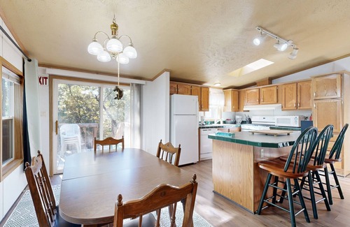 Nekoosa Casa | Renovated Woodland home with decks, pool table, firepit - near Petenwell Lake