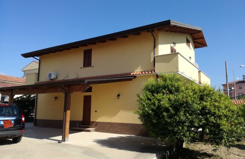 Marina di Davoli Casa | Alquile una casa de vacaciones incluso por períodos cortos
