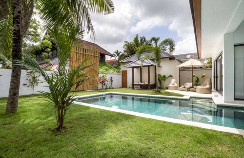 Drupadi Villa | Rent a Luxury Villa in Bali Close to the Beach, Bali Villa 2057