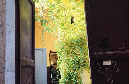 Cahors Old Town Casa | Rent large and beautiful house in the heart of historic old Cahors