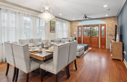 Broadmoor Casa | Rent My NOLA Sapphire, 5BR Modern Beauty!
