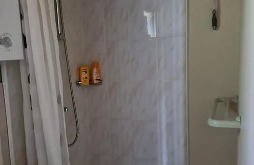 Geel Chalet De Esquí | Rent & Relax: De steiger