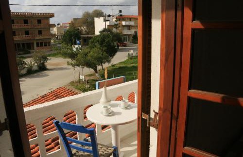 Kalamaki Apartamento | Rent Rooms Katerina