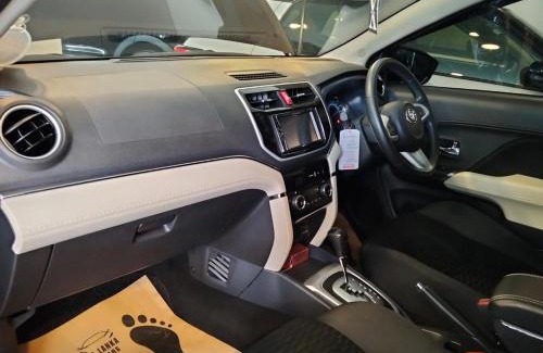 Kimbulapitiya Alquiler De Eote | Rental Cars Sri Lanka PVT LTD