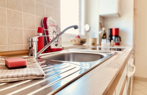 Kirchdorf Apartamento | Alquiler-De Lujo-Baño Privado-Vista al Jardín-Garten-1Schlafzimmer-DG
