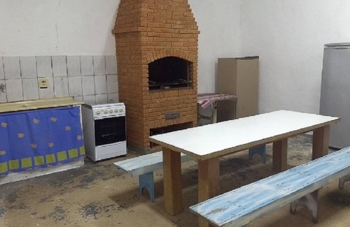 Mairinque Casa | Granja de alquiler - 2 dormitorios con piscina y barbacoa