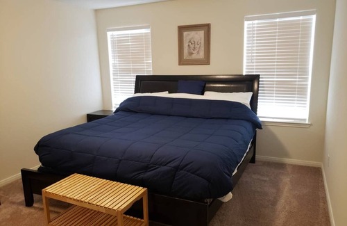 Medina Valley Casa | Casa de alquiler cerca de SeaWorld para BMT / Corporate Housing / Travel Nurses / RNs / airbnb