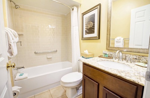 The Point Complejo | Rental Longwharf Resort by Wyndham 2br Pool & Gym