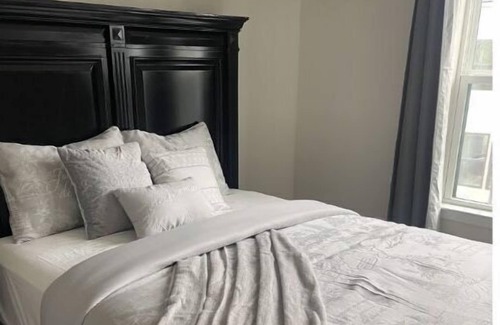 Dundalk Casa | Rental Property Dundalk Main House