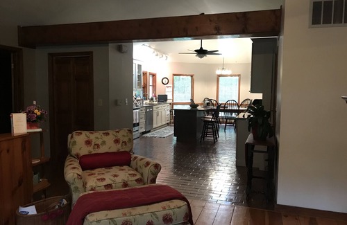 Saratoga Springs Casa | Rental Ready for your Saratoga/Lake George visit