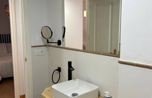 Santa Marina Apartamento | Rental unit in Córdoba · 2 bedrooms · 3 beds · 1 bath