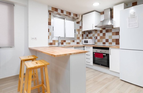 El Cabanyal Apartamento | Piso · València · ★4,45 · 3 dormitorios · 4 camas · 1 baño