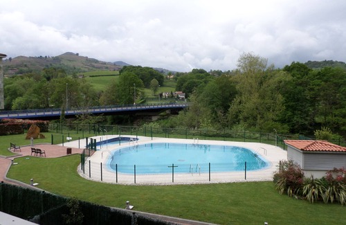 Cangas de Onís Apartamento | Alquiler de Apartamento en Urbanización Jardines del Sella en Cangas de Onís.